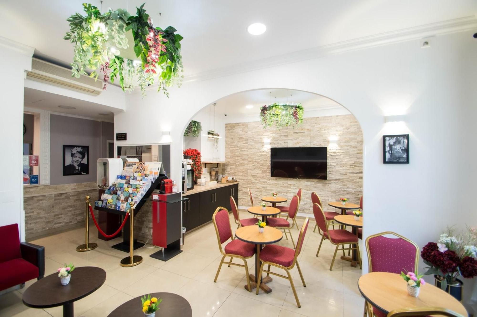 Hotel Parisien 3*